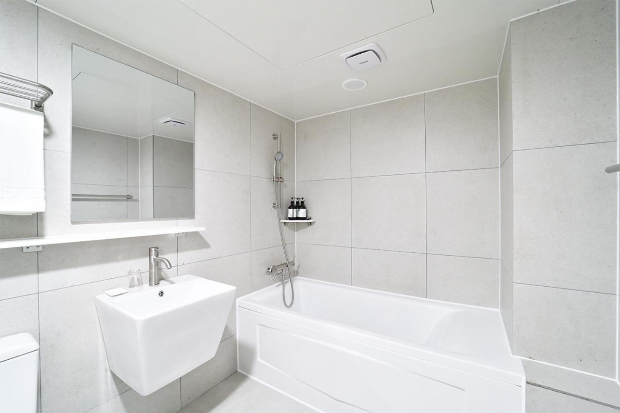 Hotel Haydn Busan Exteriör bild