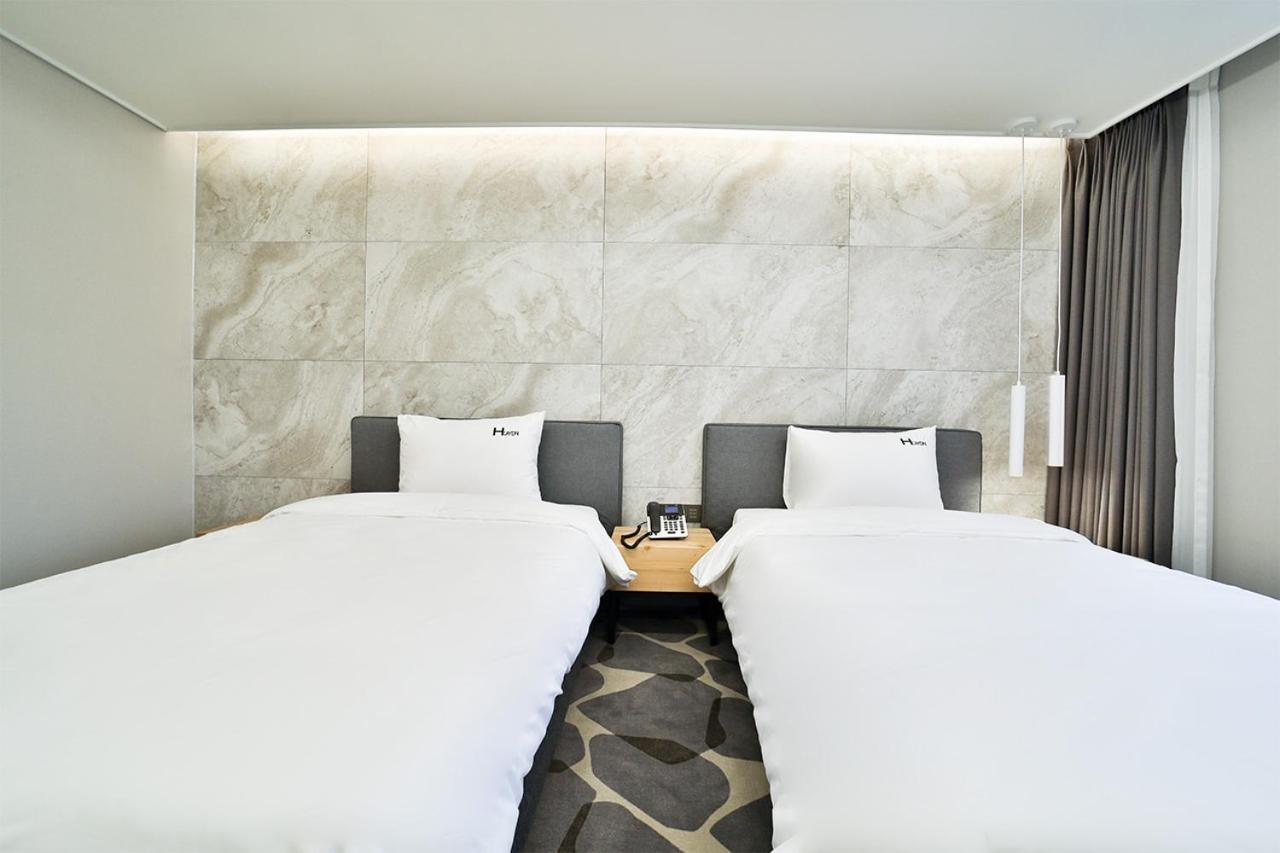 Hotel Haydn Busan Exteriör bild