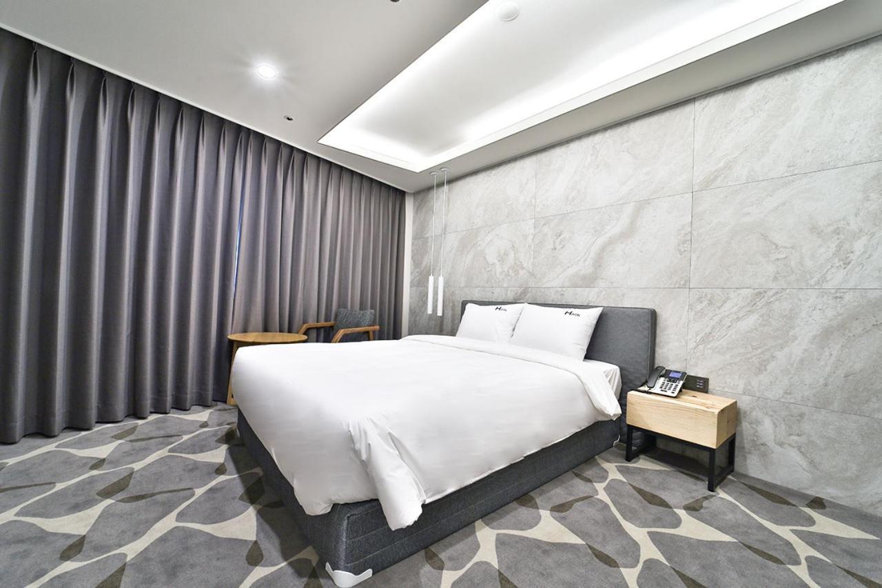 Hotel Haydn Busan Exteriör bild