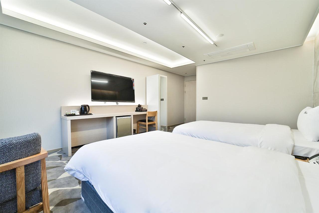 Hotel Haydn Busan Exteriör bild