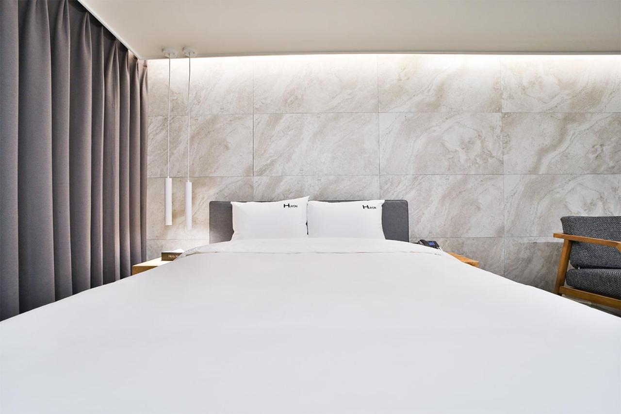 Hotel Haydn Busan Exteriör bild