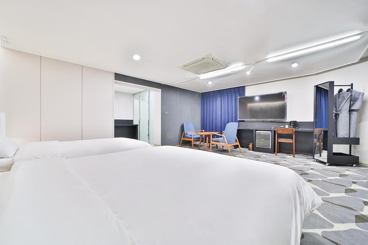 Hotel Haydn Busan Exteriör bild